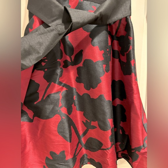 eShakti Floral Print Dupioni Mixed Media Custom Designed Dress, Size 6 - Picture 4 of 7